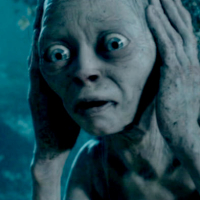 Gollum listens to Winny Puhh