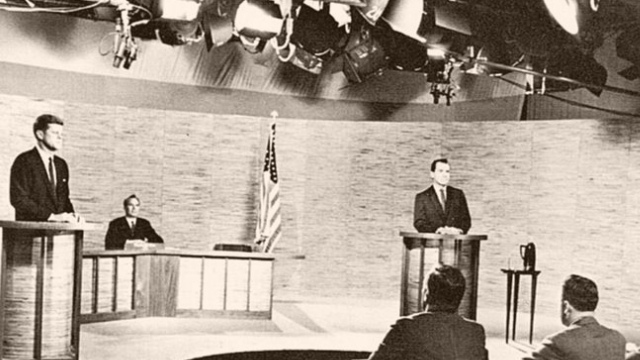 Sen.John F.Kennedy (l) and Vice President Richard M.Nixon from NBC studios 10/7