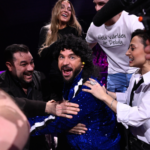 Lilla Al-Fadji with dancers at Melodifestivalen 2026 (Photo: Stina Stjernkvist, SVT)